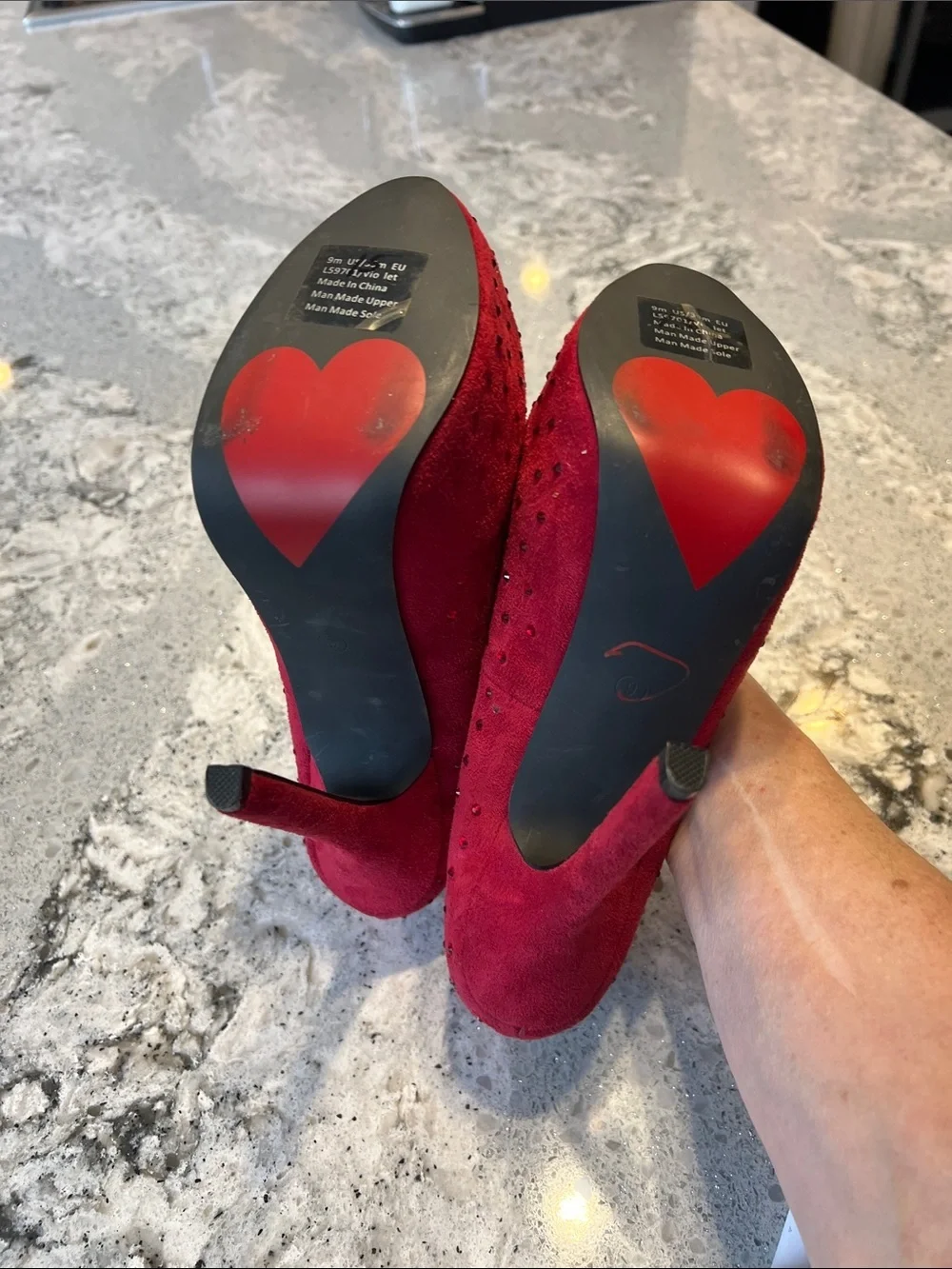 Luichiny Red Suede Rhinestone Studded Platform Stiletto Pumps EUC Size 9